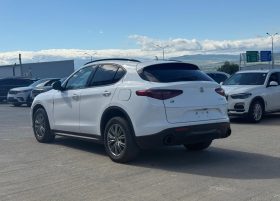 2022 Alfa Romeo Stelvio