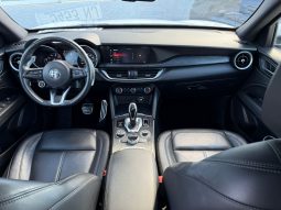
										2022 Alfa Romeo Stelvio full									