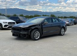 
										Ford Fusion Hybrid full									