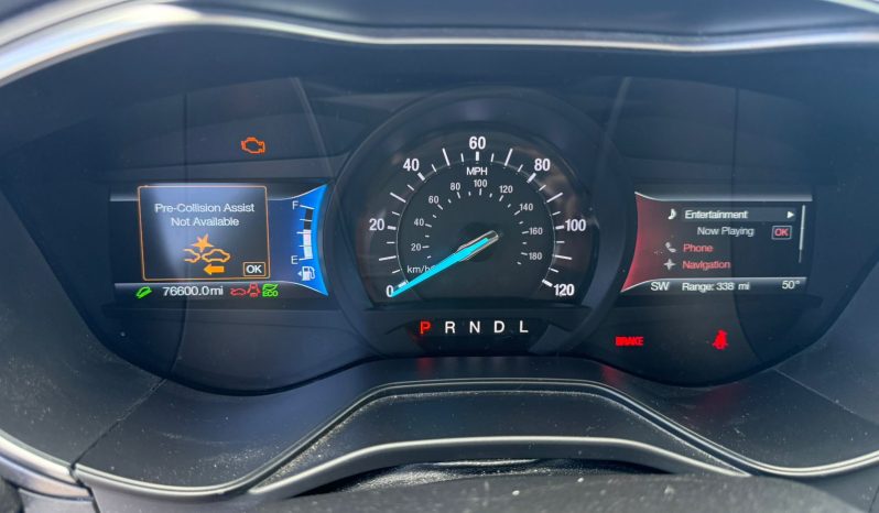 
								Ford Fusion Hybrid full									