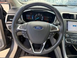 
										Ford Fusion Hybrid full									