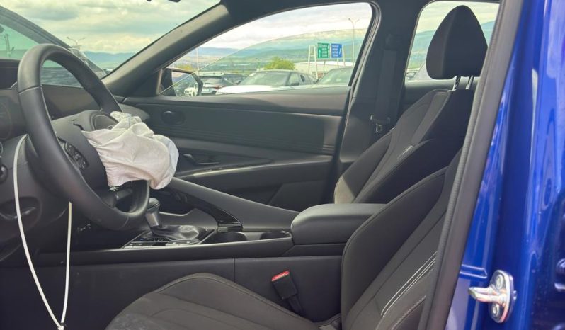 
								2025 Hyundai Elantra, Sel Sport full									