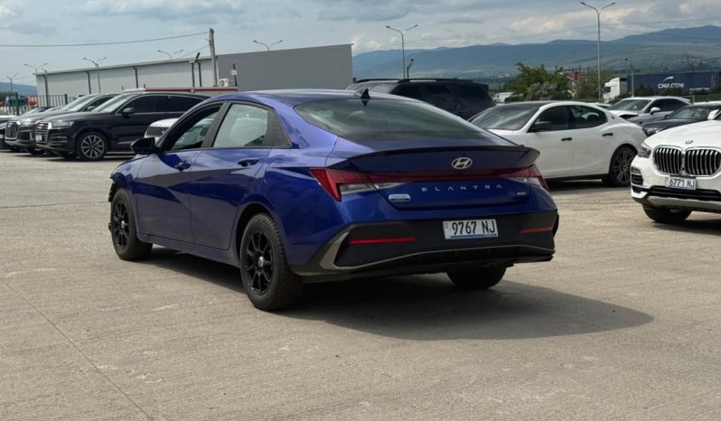 
								2025 Hyundai Elantra, Sel Sport full									