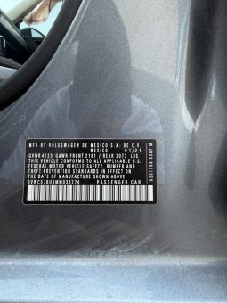 
										Volkswagen Jetta full									