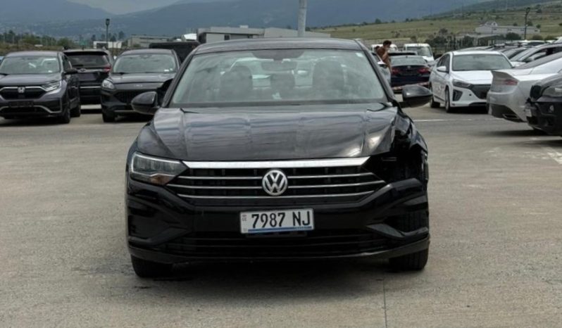 
								Volkswagen Jetta SE full									