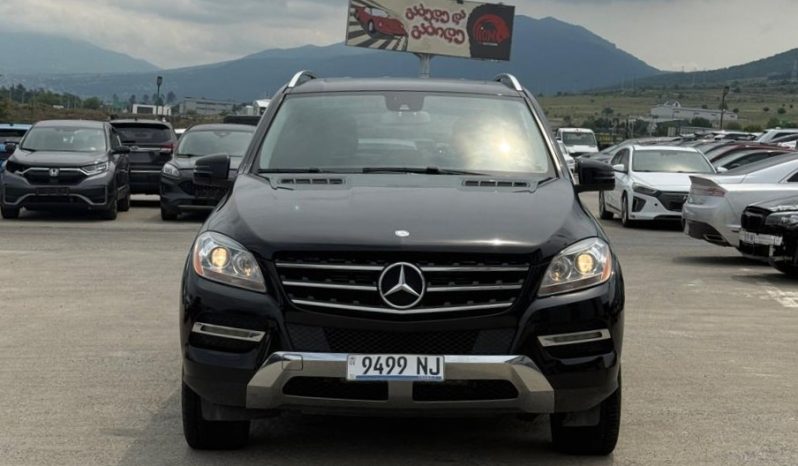 
								Mercedes-Benz ML-Class full									