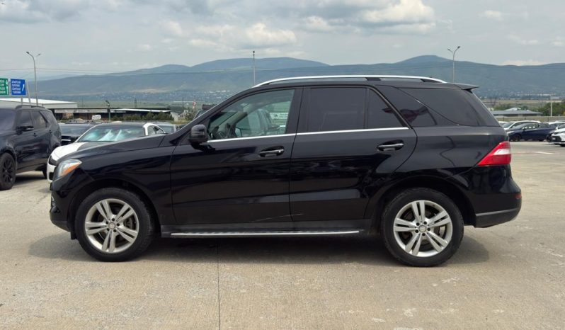 
								Mercedes-Benz ML-Class full									