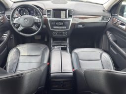 
										Mercedes-Benz ML-Class full									