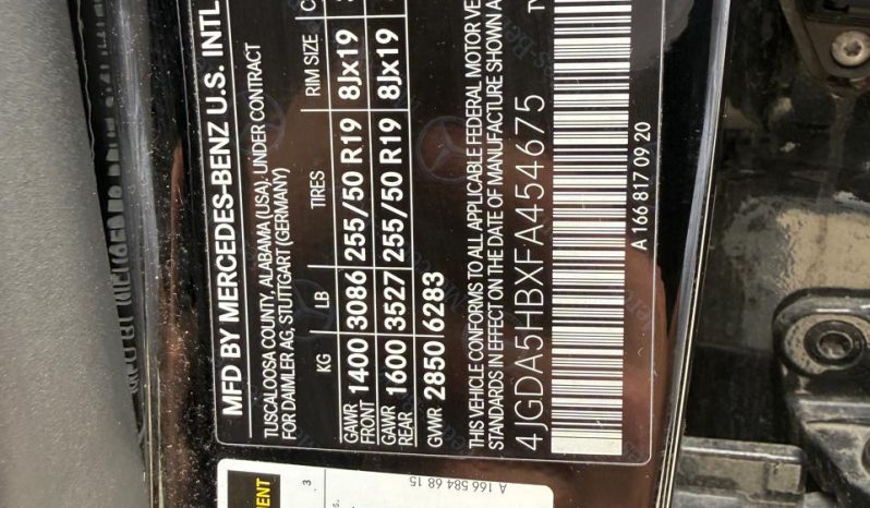 
								Mercedes-Benz ML-Class full									
