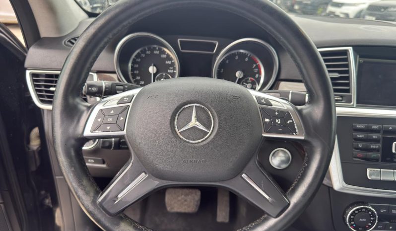 
								Mercedes-Benz ML-Class full									