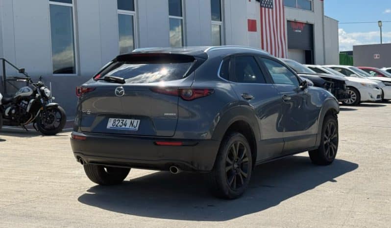 
								Mazda CX-30 full									