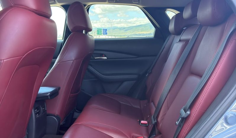 
								Mazda CX-30 full									