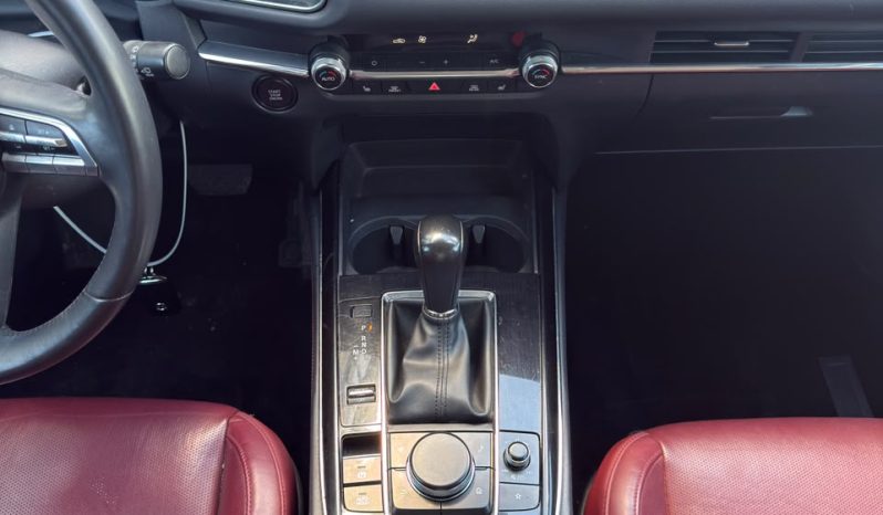 
								Mazda CX-30 full									