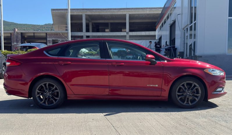 
								2018 Ford Fusion full									