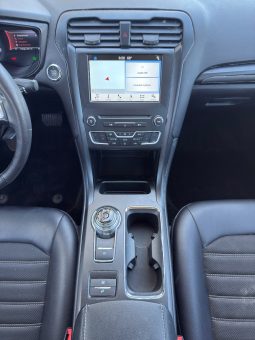 
										2018 Ford Fusion full									