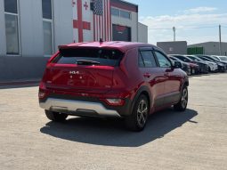 
										2023 KIA Niro full									