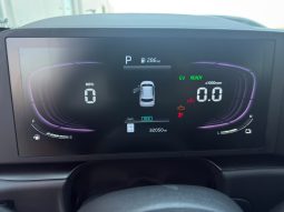 
										2023 KIA Niro full									