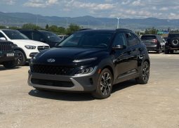
										2022 Hyundai Kona full									