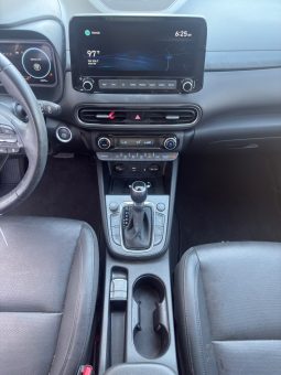 
										2022 Hyundai Kona full									