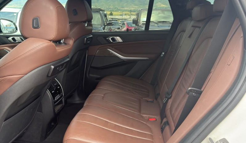
								2019 BMW X5 full									