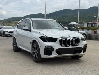 2019 BMW X5