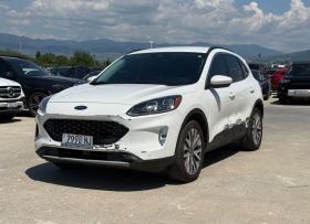 Ford Escape HYBRID TITANIUM