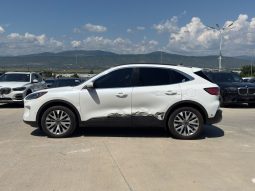 
										Ford Escape HYBRID TITANIUM full									