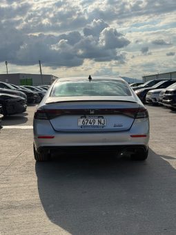 
										Honda Accord full									