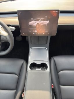 
										TESLA MODEL Y full									