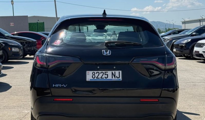 
								Honda HR-V full									
