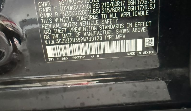
								Honda HR-V full									