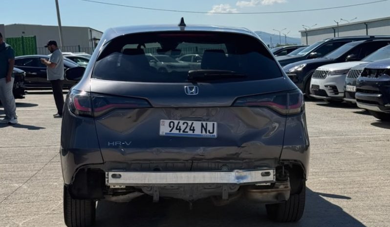 
								Honda HR-V full									