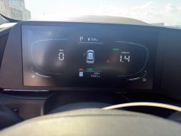 
										KIA Niro full									