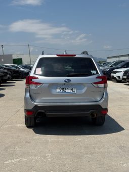 
										Subaru Forester full									