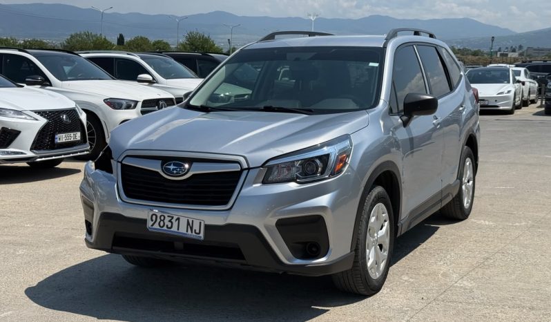 
								Subaru Forester full									
