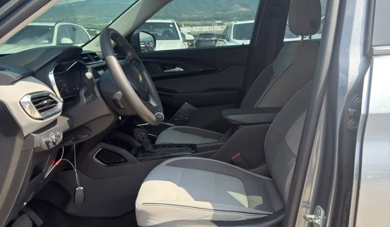 
								Chevrolet Trailblazer full									