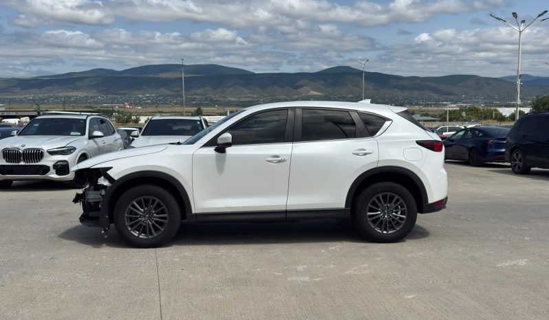 
								MAZDA CX-5 full									