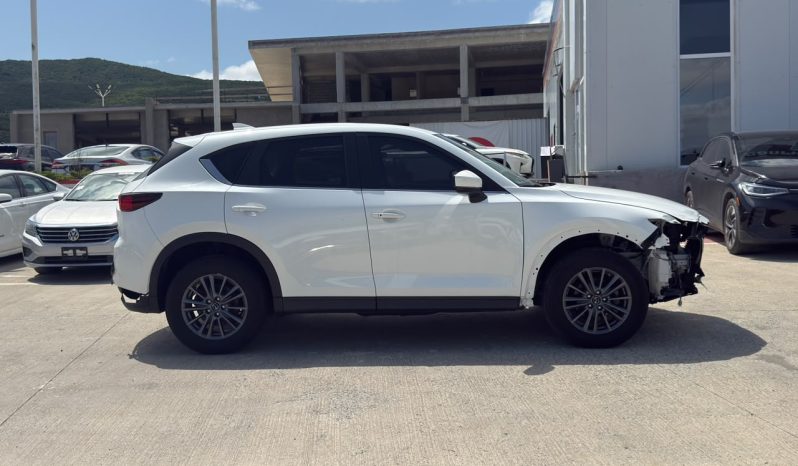 
								MAZDA CX-5 full									