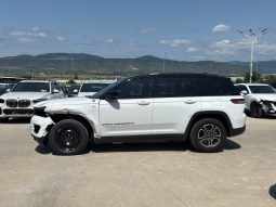 
										Jeep Grand Cherokee full									