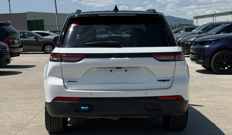 
								Jeep Grand Cherokee full									