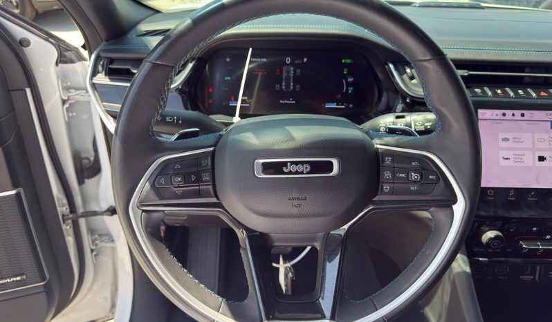 
								Jeep Grand Cherokee full									