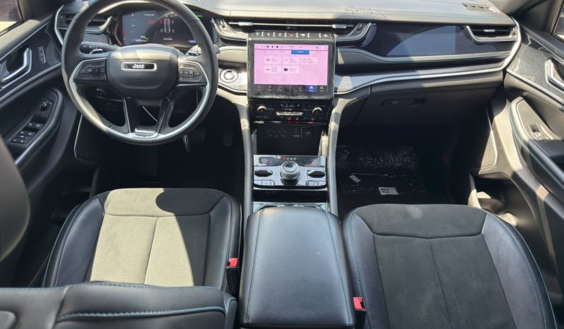
								Jeep Grand Cherokee full									
