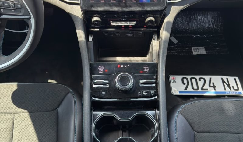 
								Jeep Grand Cherokee full									