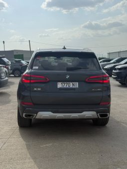 
										2020 BMW X5 full									