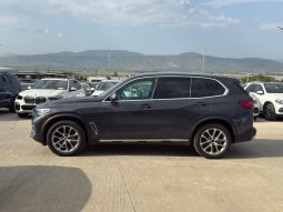 
										2020 BMW X5 full									