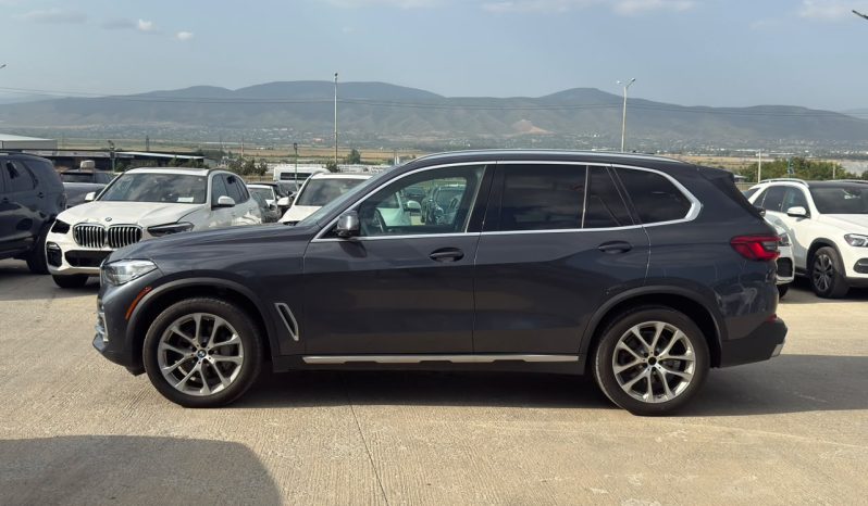 
								2020 BMW X5 full									