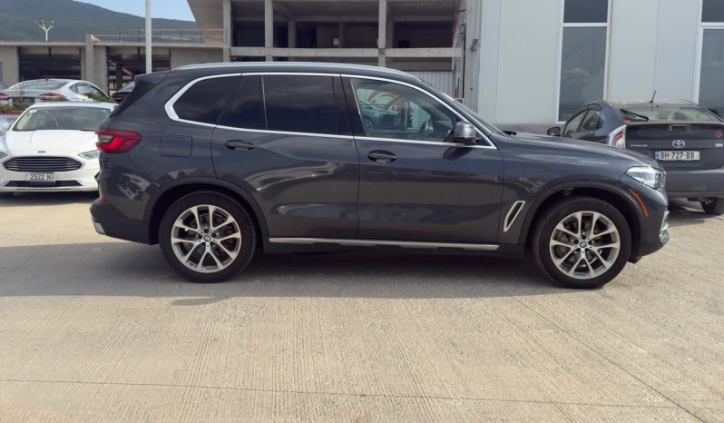
								2020 BMW X5 full									