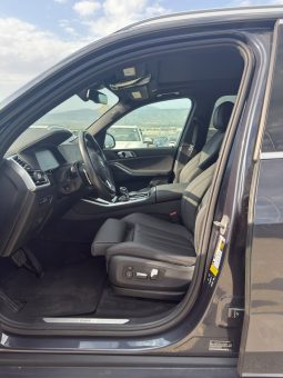 
										2020 BMW X5 full									