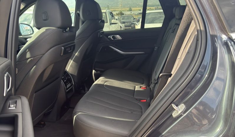 
								2020 BMW X5 full									