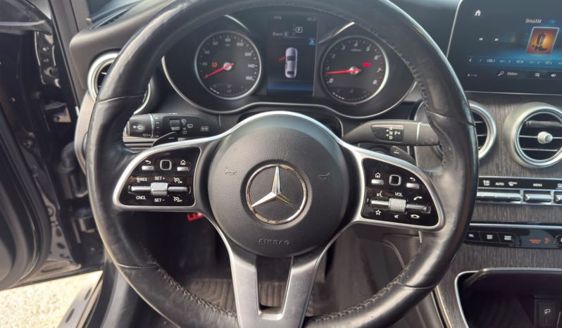 
								Mercedes-benz Glc 300 full									